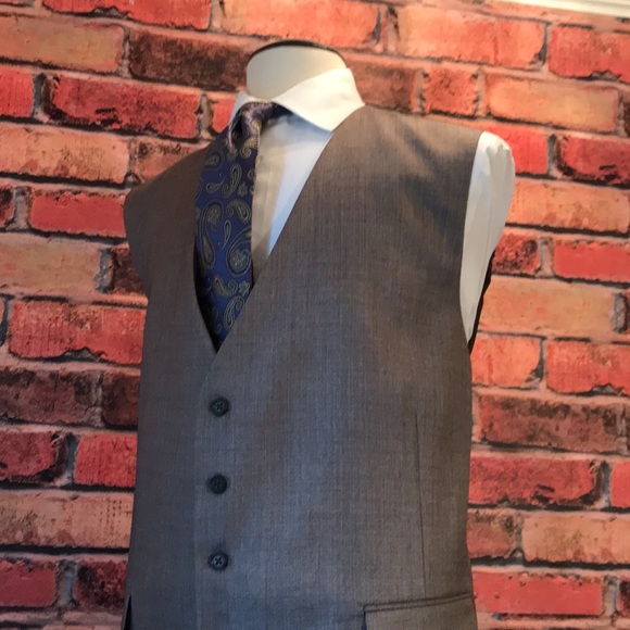 Elegant Tan Dress Vest - Picture 17 of 17